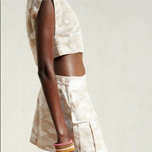 ZARA Camo wrap mini skirt - Picture 5 of 9